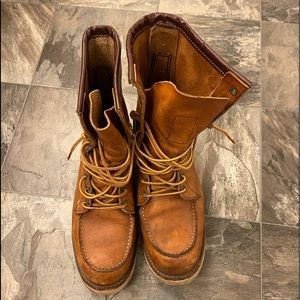 Red wing 877 8 inch moc toe boot